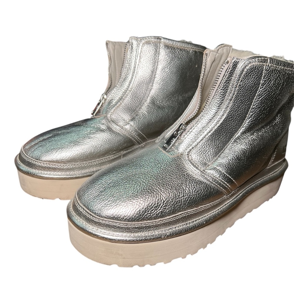 UGG Neumel Platform Zip Shine Ankle Boots US 11